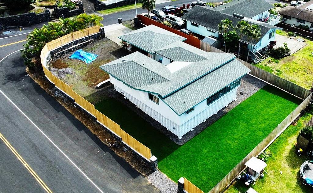 Ariel photo of Kailua-Kona sod installation, Hawaii.